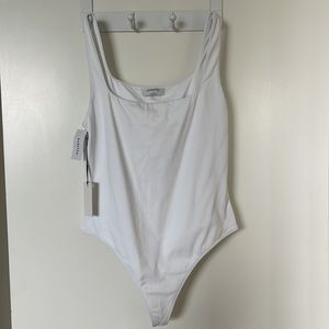 BNWT Aritzia Babaton Contour Square-neck Bodysuit